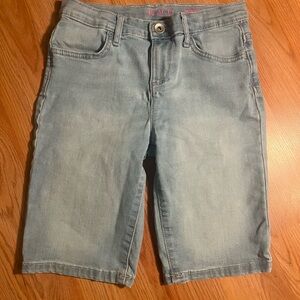 Place Skimmer Denim Shorts in Light Blue